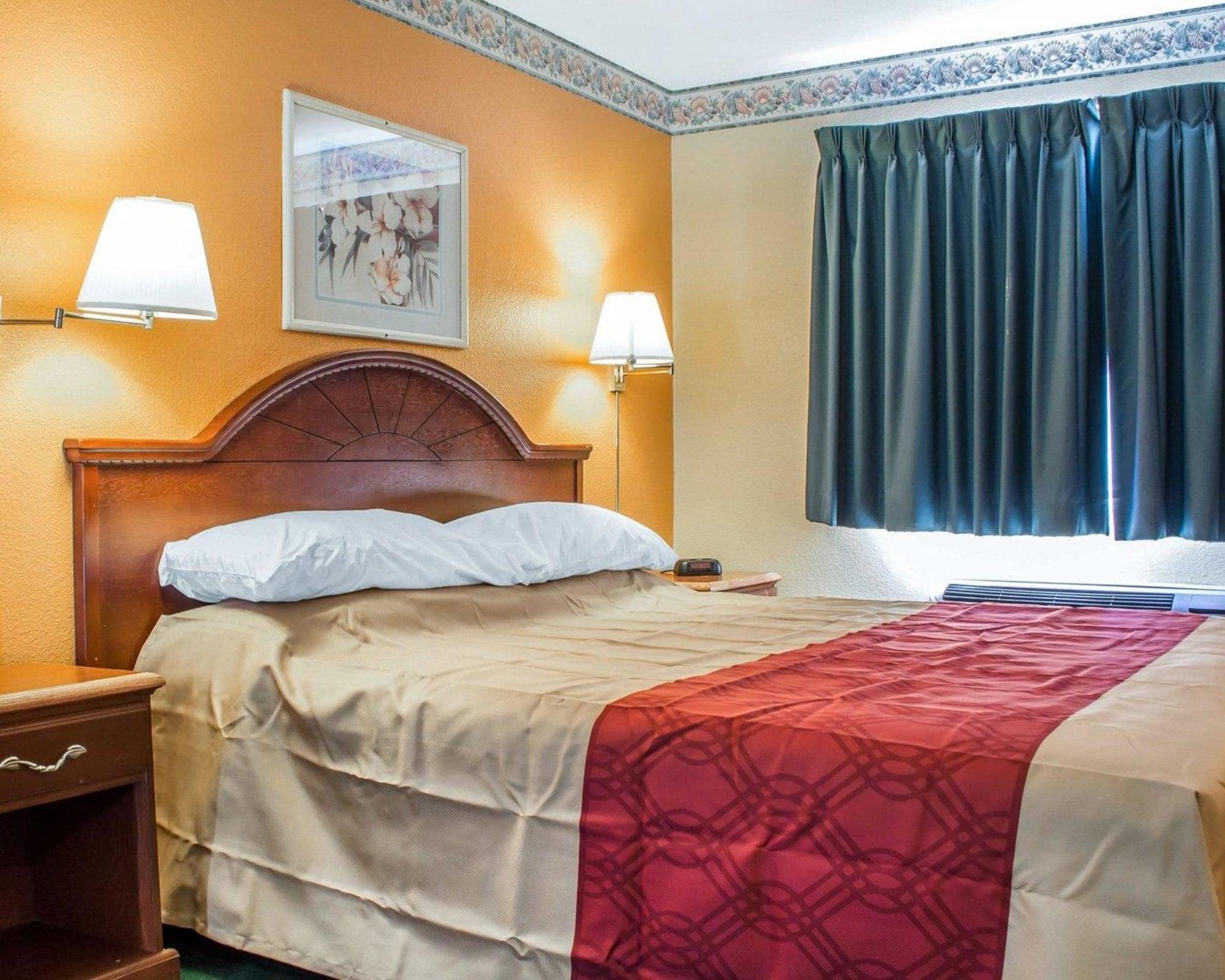 Travelodge By Wyndham Kingman Bagian luar foto