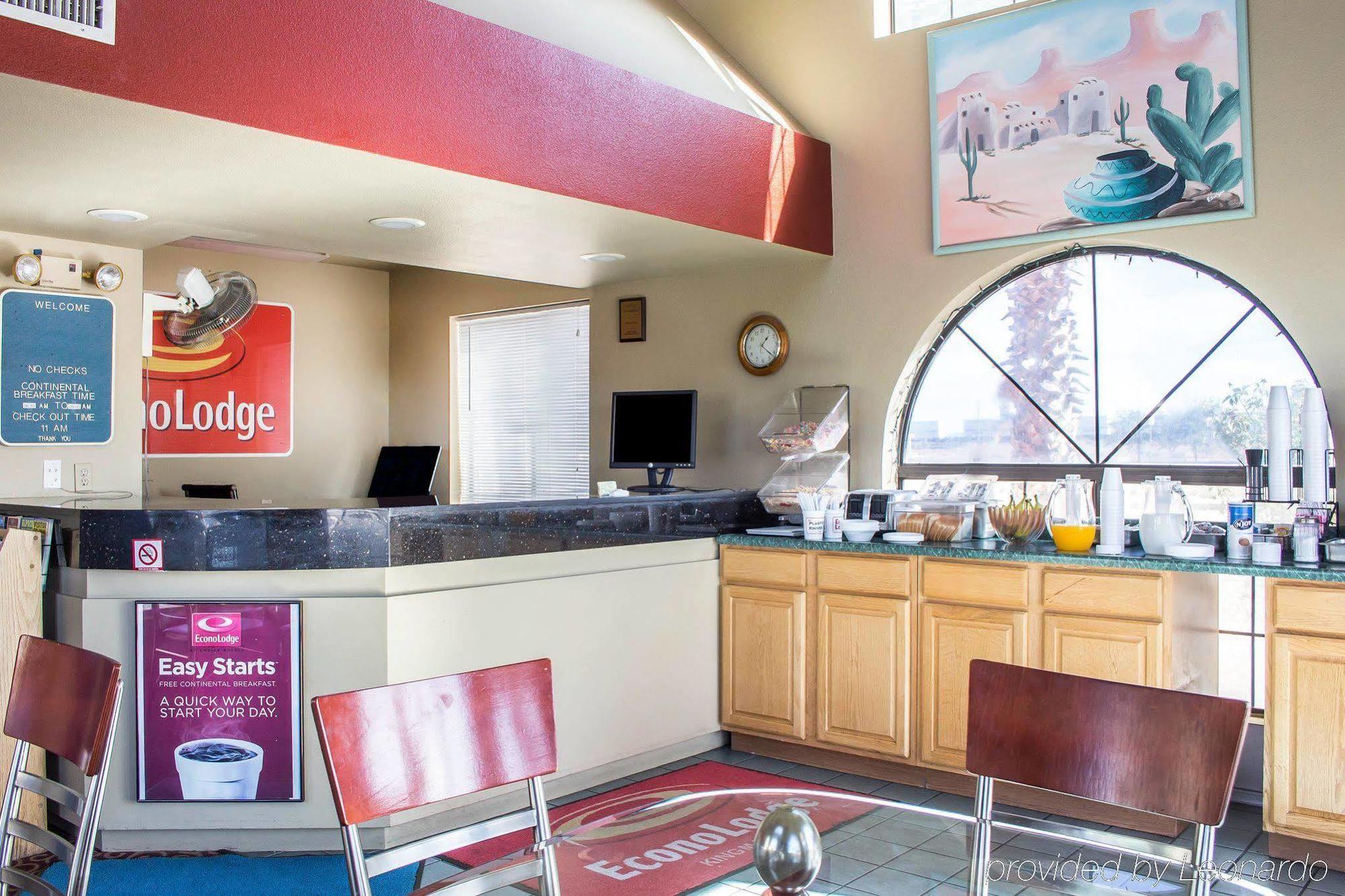 Travelodge By Wyndham Kingman Bagian luar foto